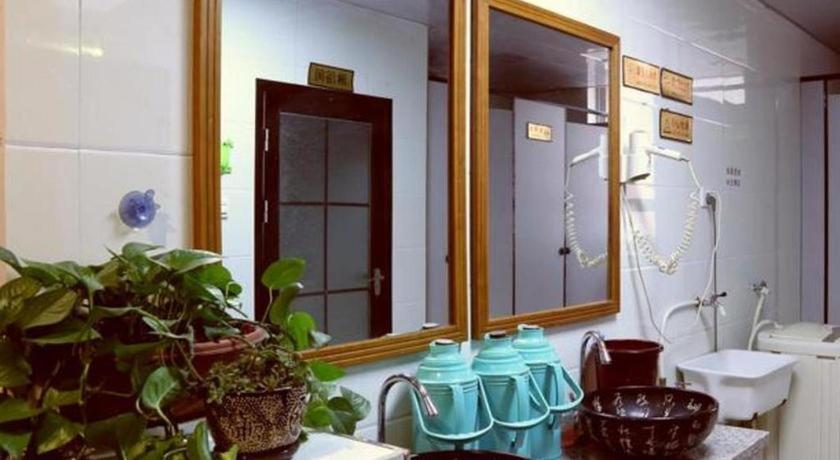 Xian Facebook Youth Hostel Bagian luar foto